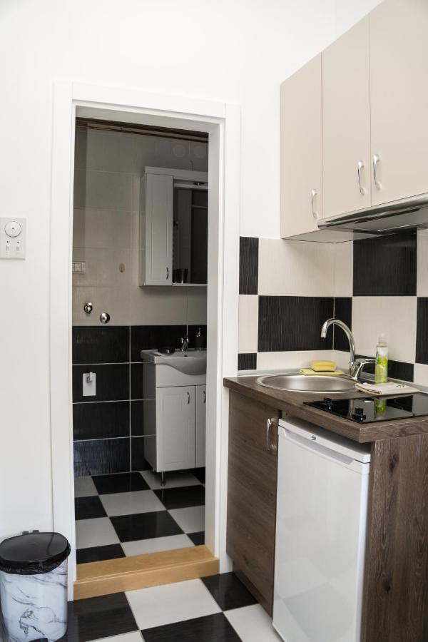 City Apartment Bb Баїна-Башта Екстер'єр фото